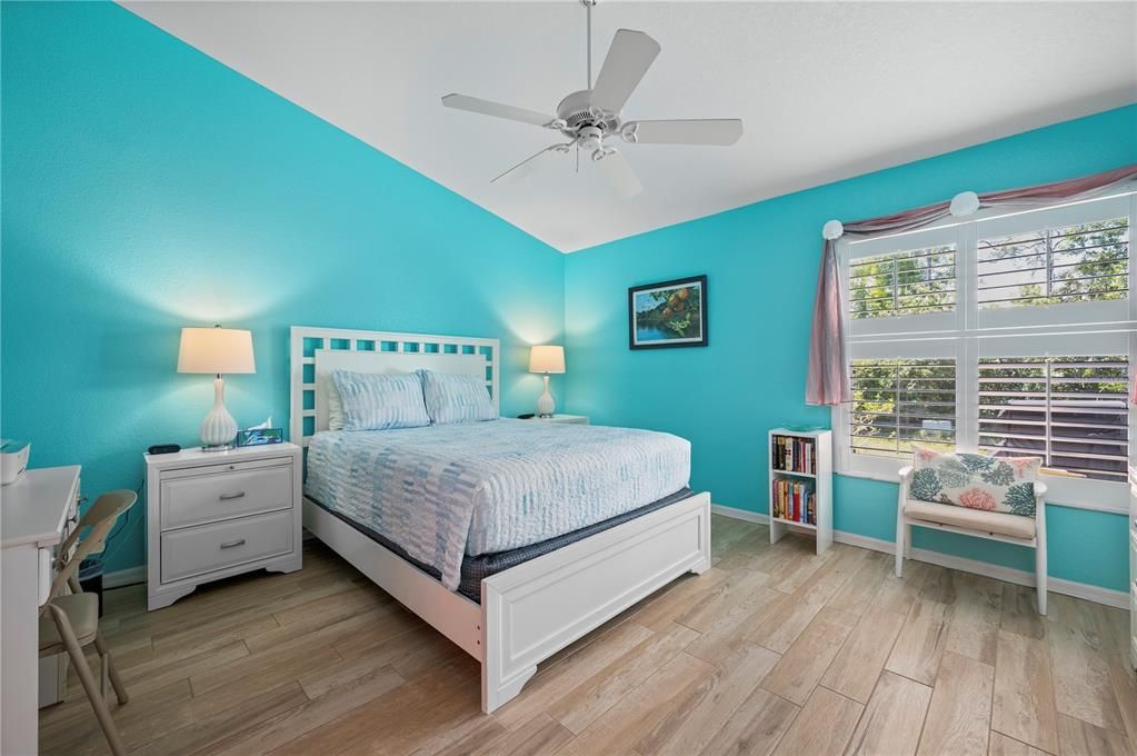 На продажу: $319,000 (2 спален, 2 ванн, 1162 Квадратных фут)