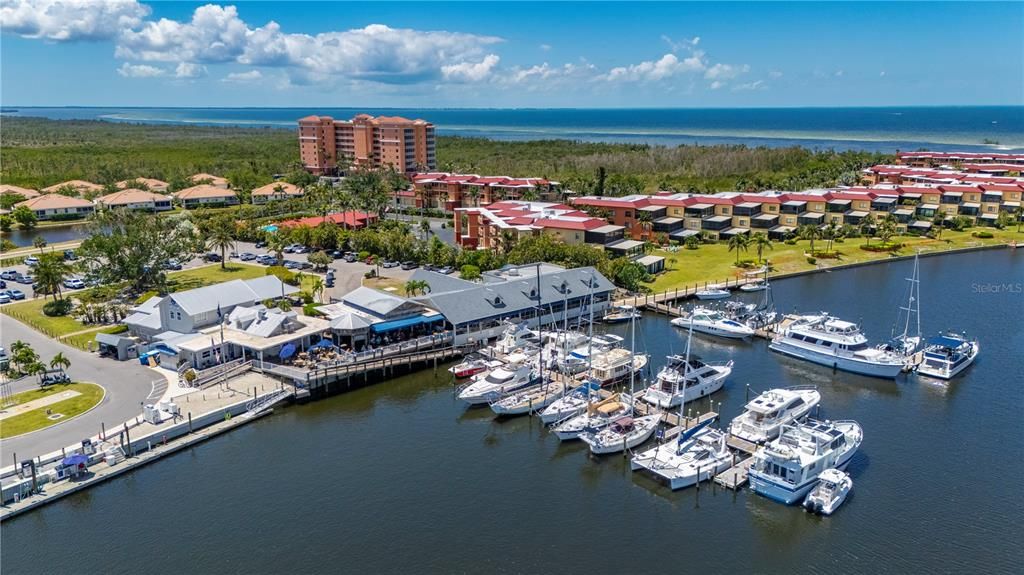 На продажу: $319,000 (2 спален, 2 ванн, 1162 Квадратных фут)