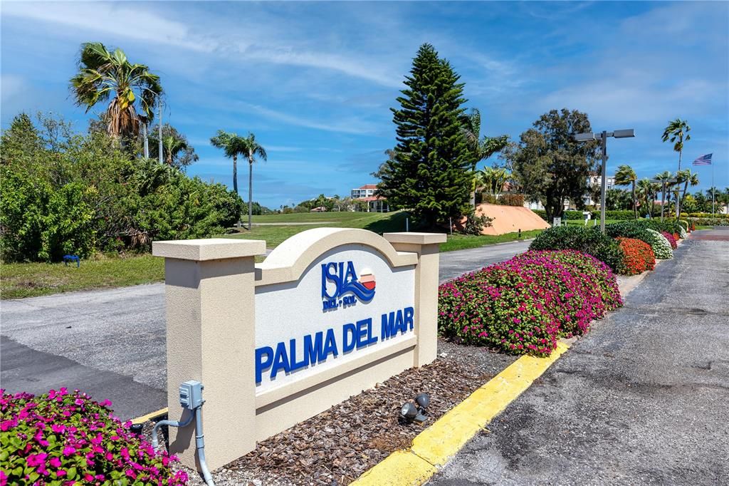 待售: $319,900 (2 贝兹, 2 浴室, 890 平方英尺)