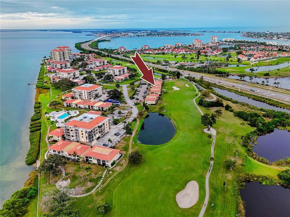 待售: $319,900 (2 贝兹, 2 浴室, 890 平方英尺)