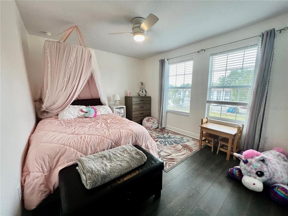 For Rent: $5,500 (4 beds, 2 baths, 2370 Square Feet)