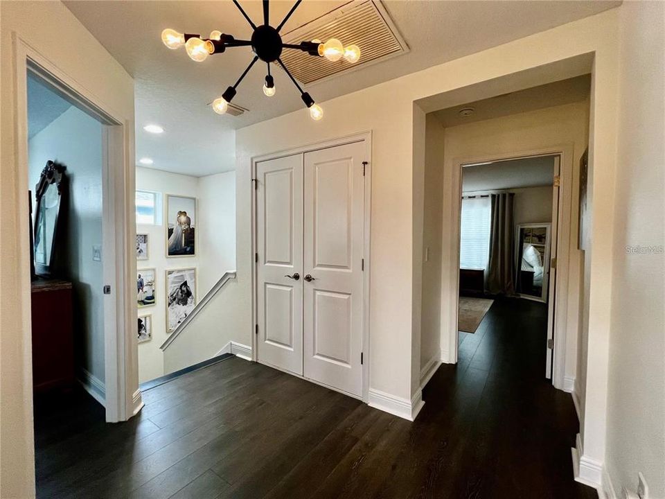 For Rent: $5,500 (4 beds, 2 baths, 2370 Square Feet)