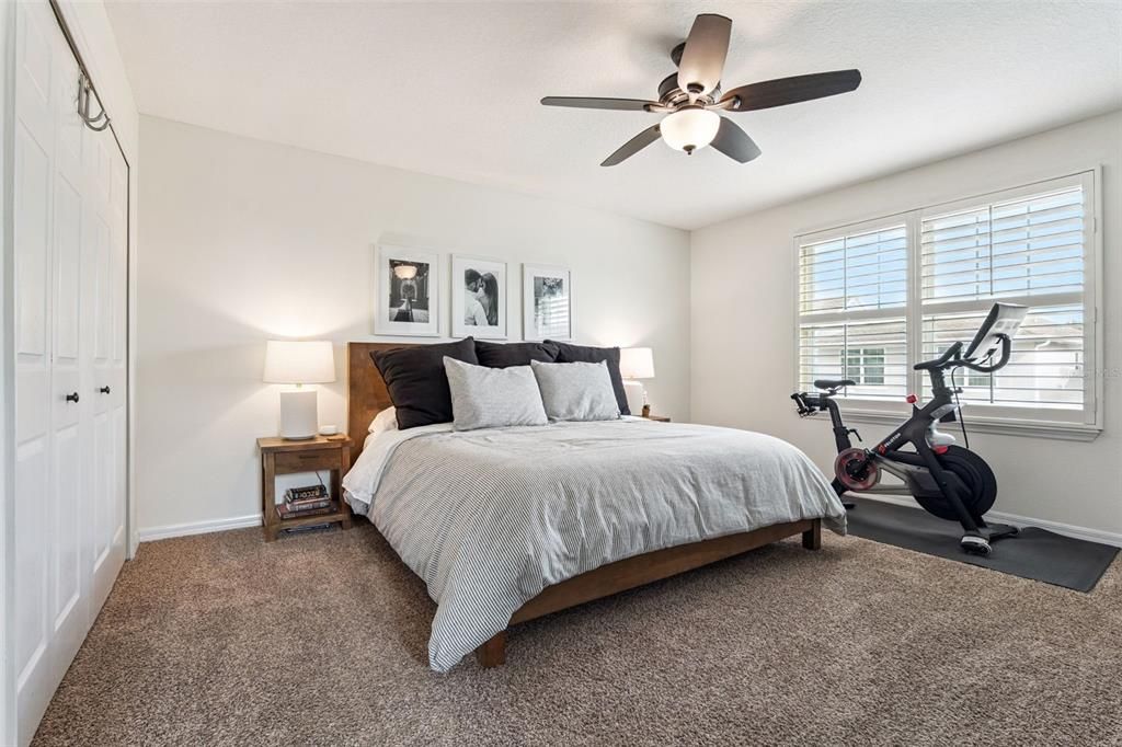 En Venta: $470,000 (4 camas, 2 baños, 1868 Pies cuadrados)