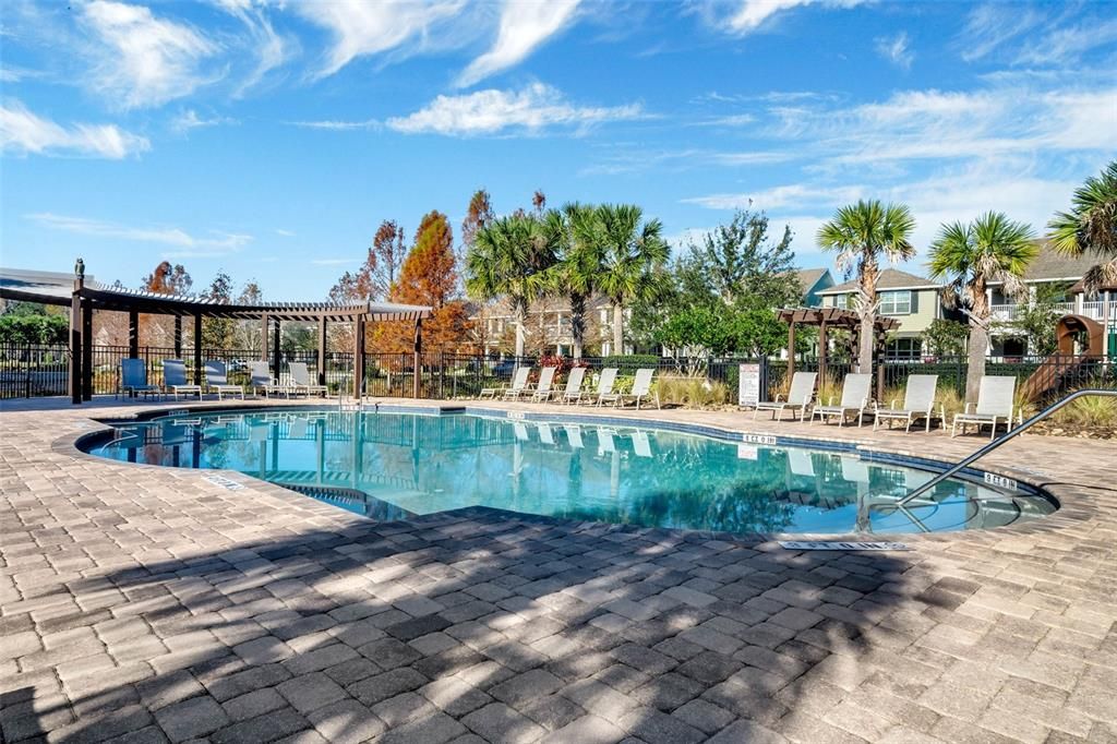 En Venta: $470,000 (4 camas, 2 baños, 1868 Pies cuadrados)