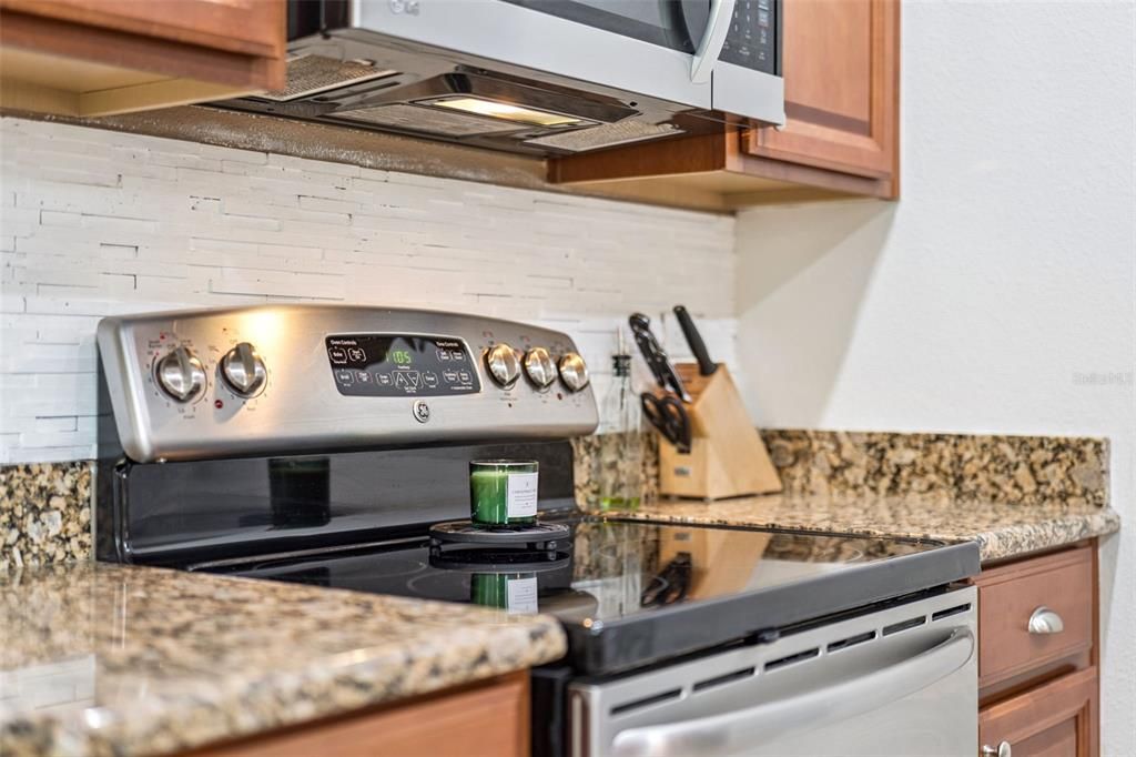 En Venta: $470,000 (4 camas, 2 baños, 1868 Pies cuadrados)