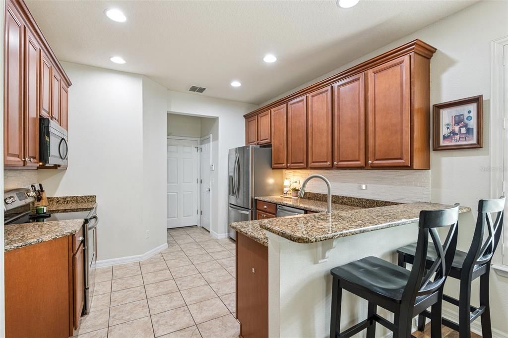 En Venta: $470,000 (4 camas, 2 baños, 1868 Pies cuadrados)