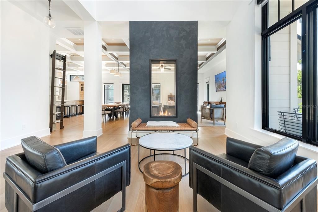 En Renta: $20,000 (4 camas, 5 baños, 5400 Pies cuadrados)