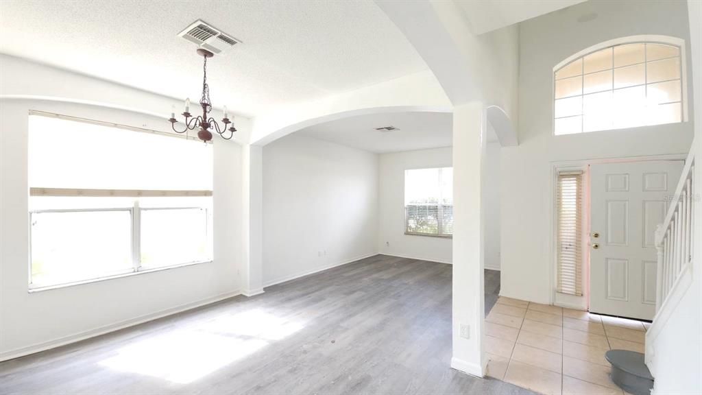 На продажу: $558,000 (5 спален, 4 ванн, 2843 Квадратных фут)