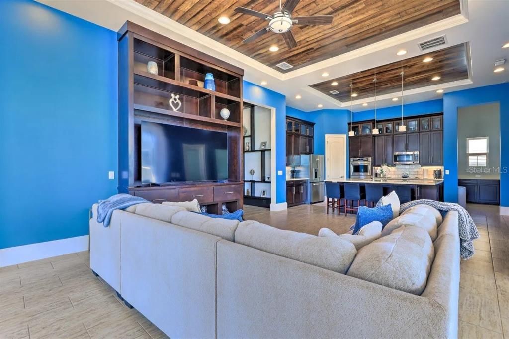 For Rent: $5,000 (5 beds, 3 baths, 3484 Square Feet)