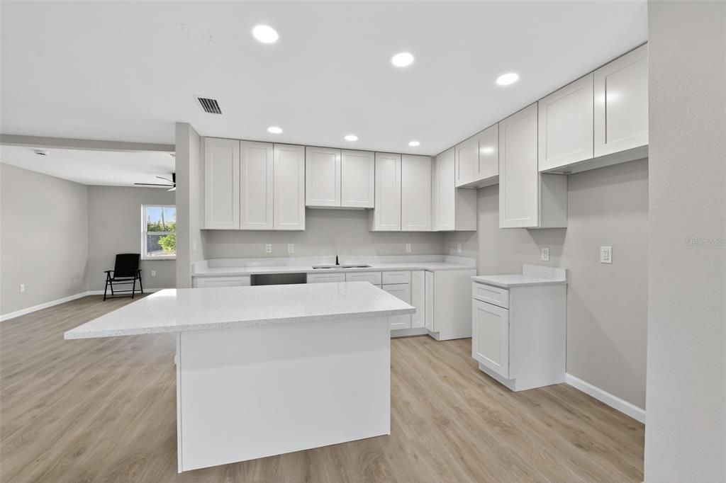 待售: $524,900 (3 贝兹, 2 浴室, 1750 平方英尺)