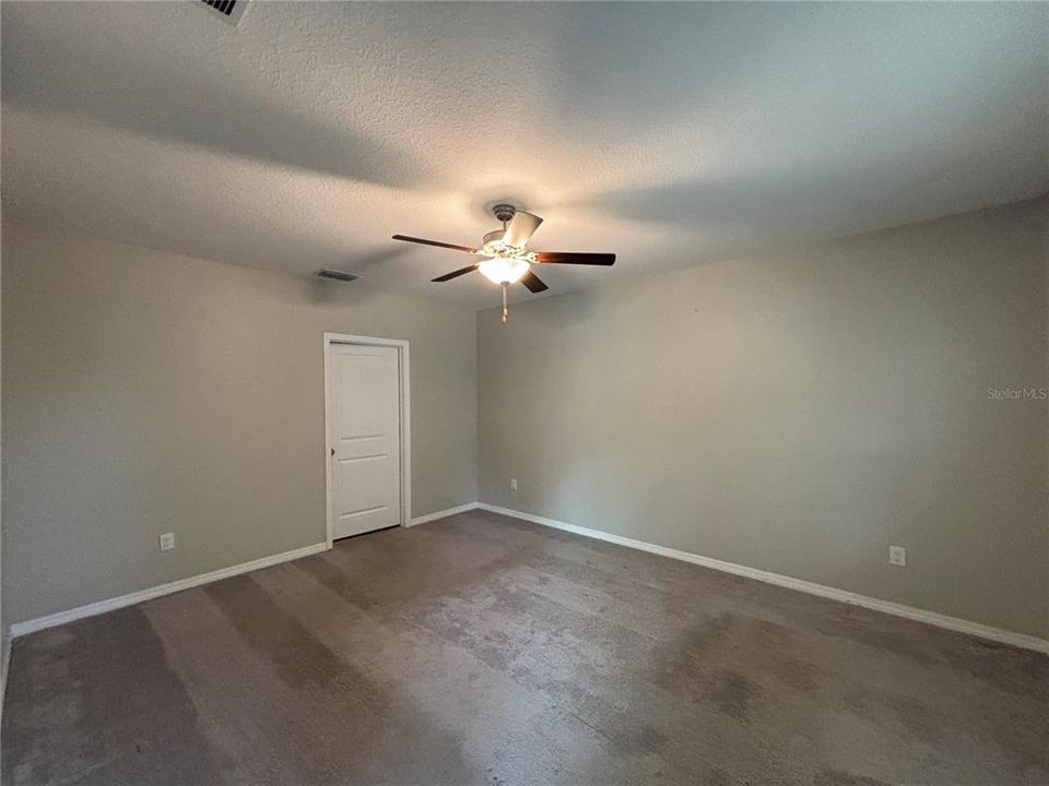 В аренду: $2,500 (5 спален, 2 ванн, 2376 Квадратных фут)