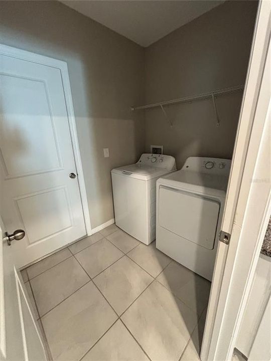 В аренду: $2,500 (5 спален, 2 ванн, 2376 Квадратных фут)