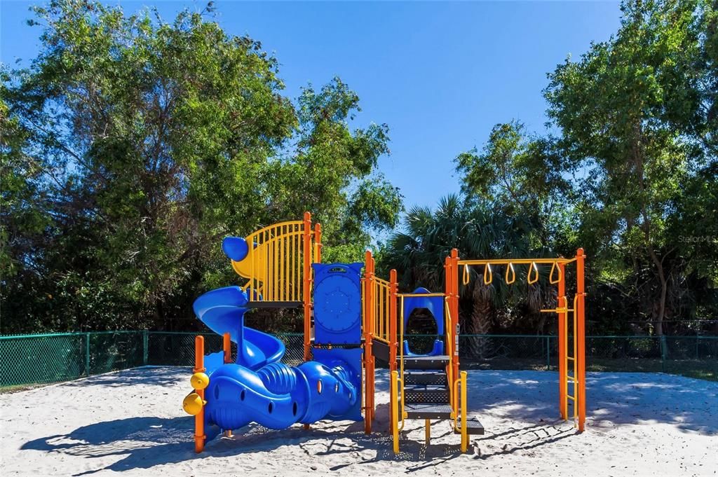 En Venta: $164,000 (3 camas, 2 baños, 1069 Pies cuadrados)