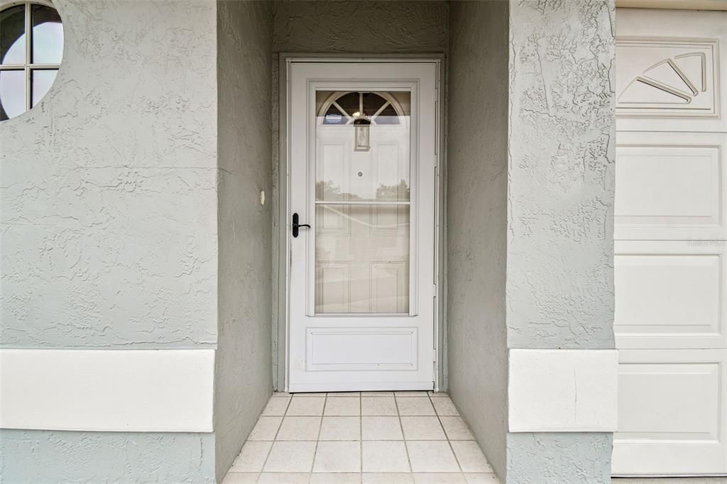 For Sale: $179,000 (2 beds, 2 baths, 984 Square Feet)