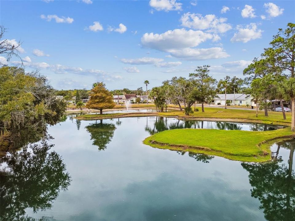 For Sale: $179,000 (2 beds, 2 baths, 984 Square Feet)