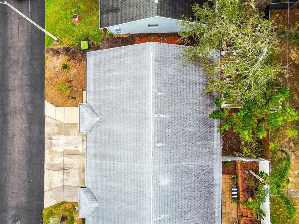 For Sale: $179,000 (2 beds, 2 baths, 984 Square Feet)