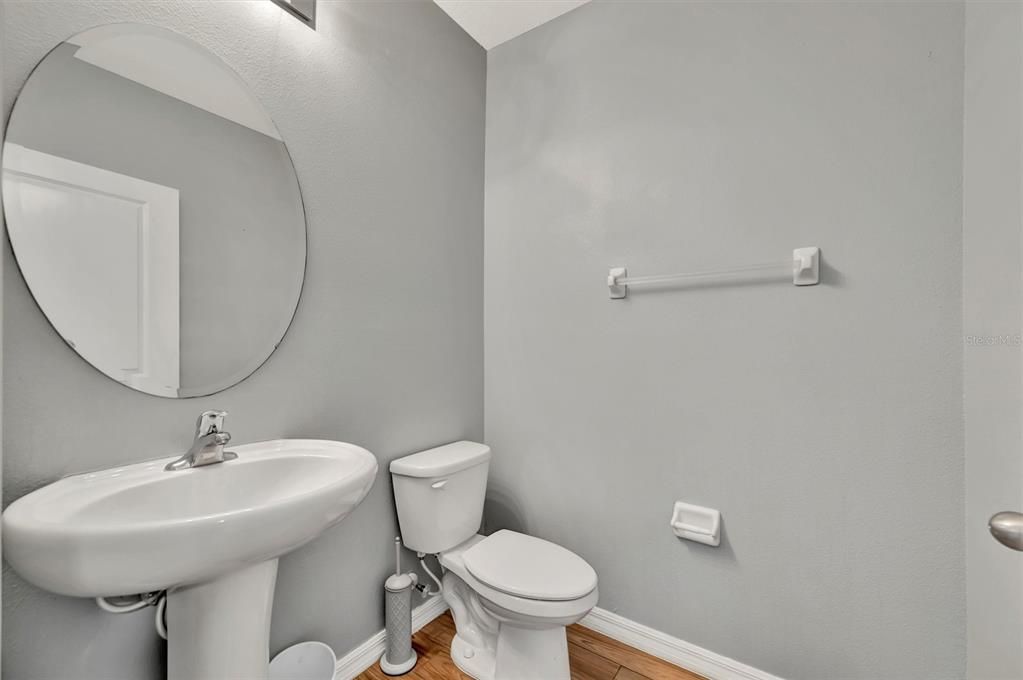 待售: $419,000 (4 贝兹, 2 浴室, 2505 平方英尺)