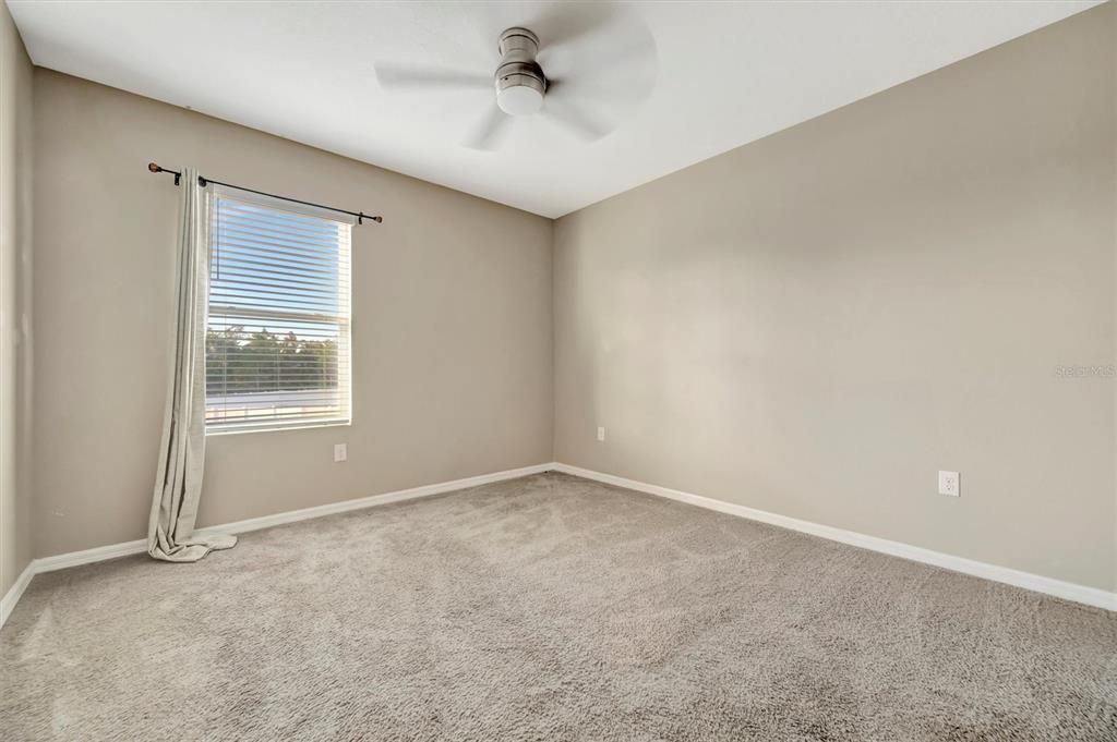 待售: $419,000 (4 贝兹, 2 浴室, 2505 平方英尺)