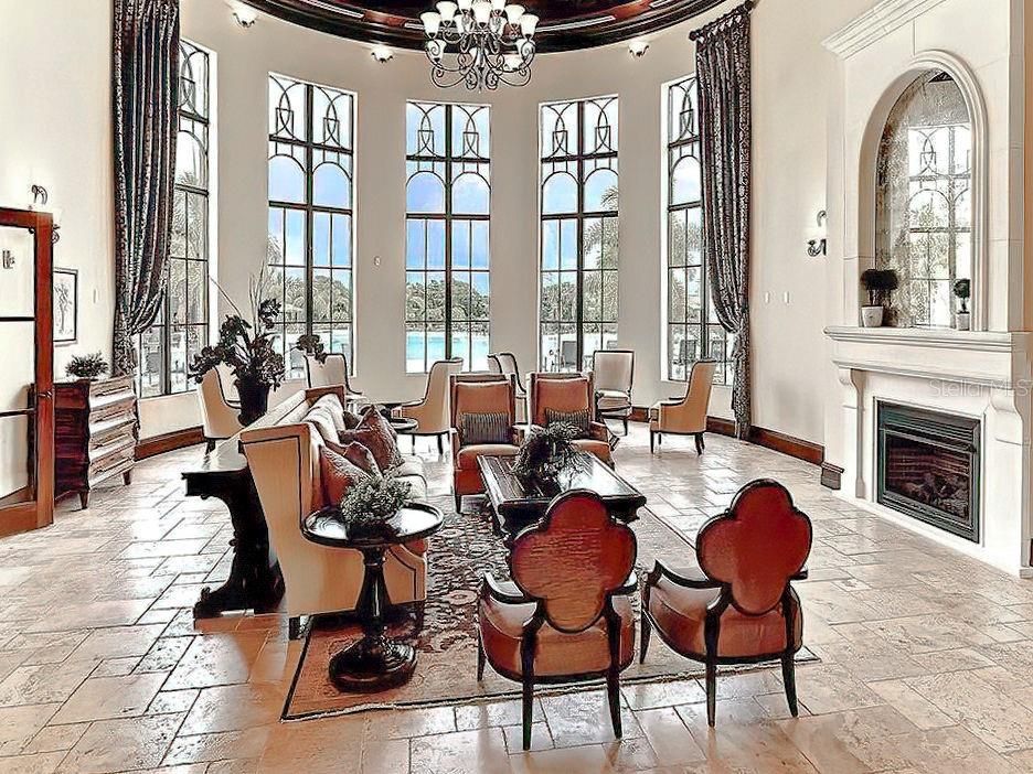 For Sale: $337,500 (2 beds, 2 baths, 1572 Square Feet)