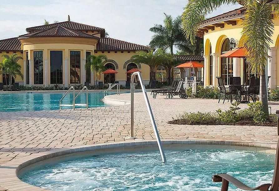 For Sale: $337,500 (2 beds, 2 baths, 1572 Square Feet)