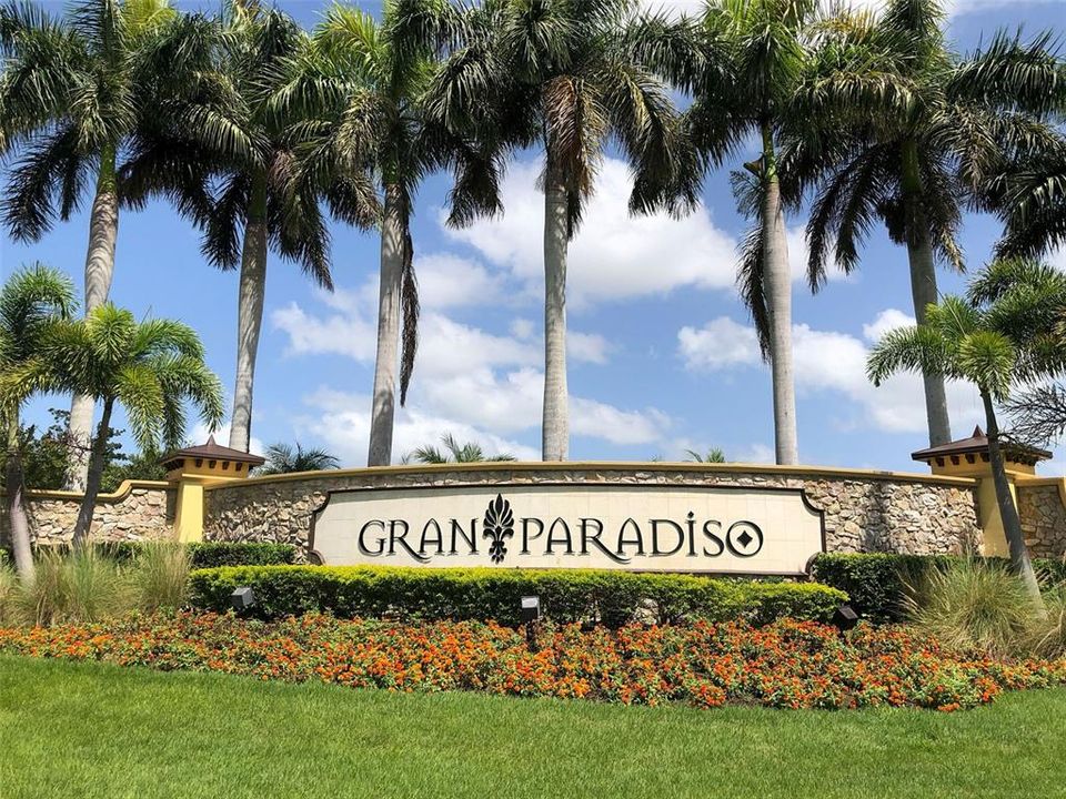 For Sale: $337,500 (2 beds, 2 baths, 1572 Square Feet)