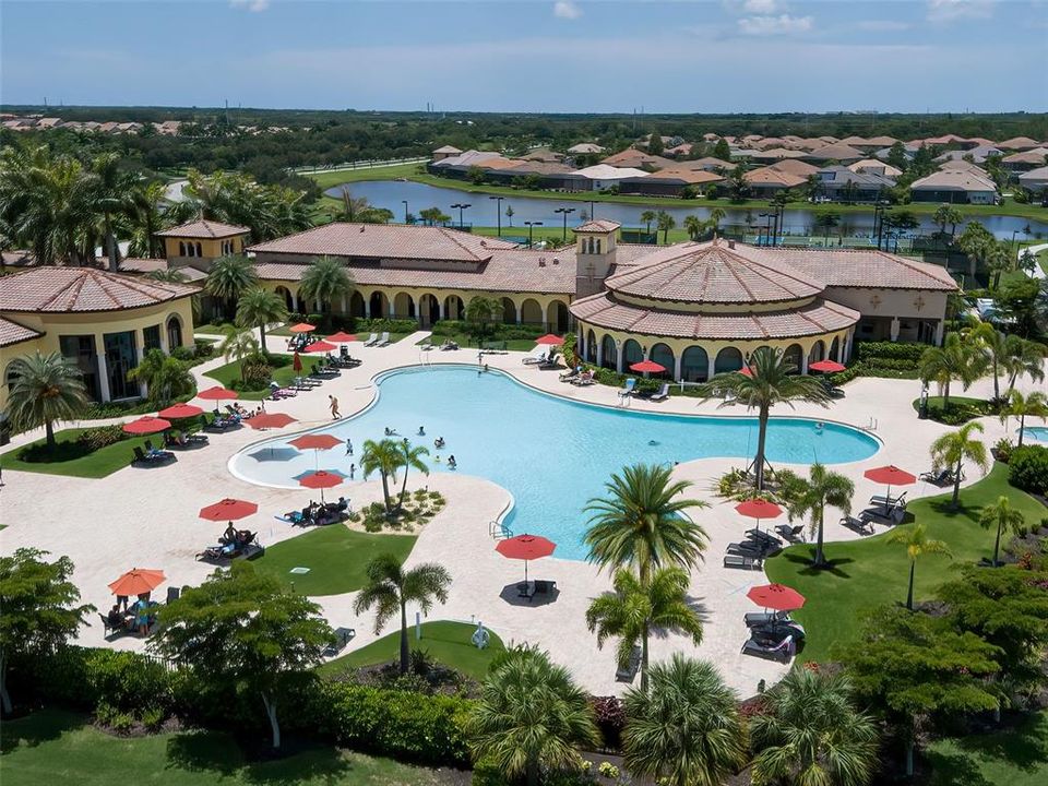 For Sale: $337,500 (2 beds, 2 baths, 1572 Square Feet)