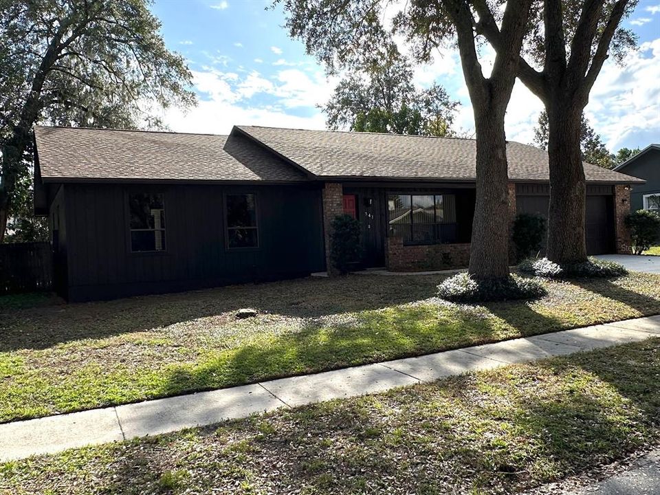 En Venta: $419,900 (3 camas, 2 baños, 1667 Pies cuadrados)