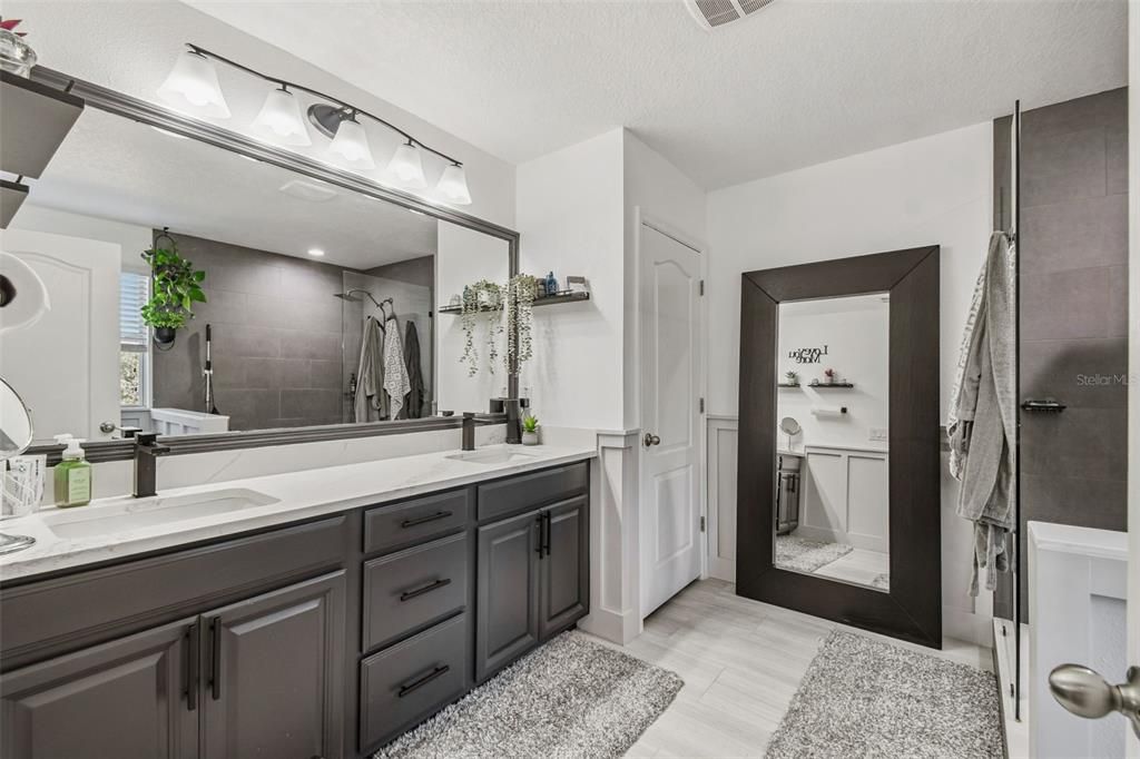 En Venta: $389,000 (3 camas, 2 baños, 2269 Pies cuadrados)