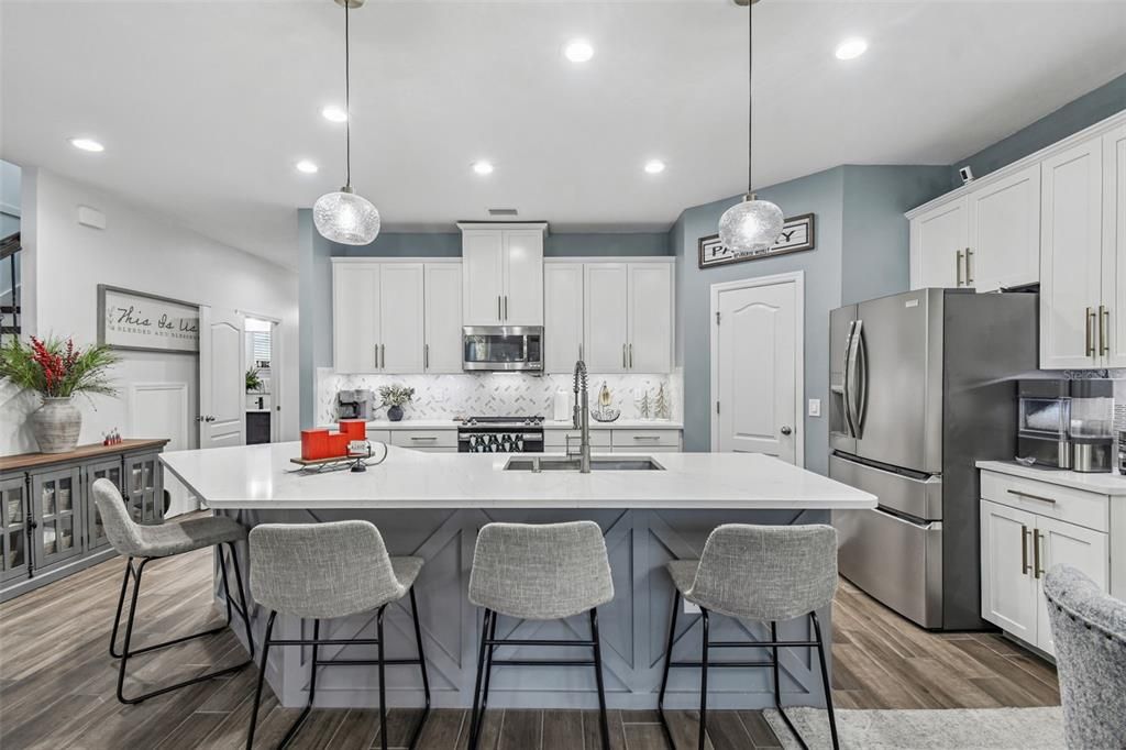 En Venta: $389,000 (3 camas, 2 baños, 2269 Pies cuadrados)