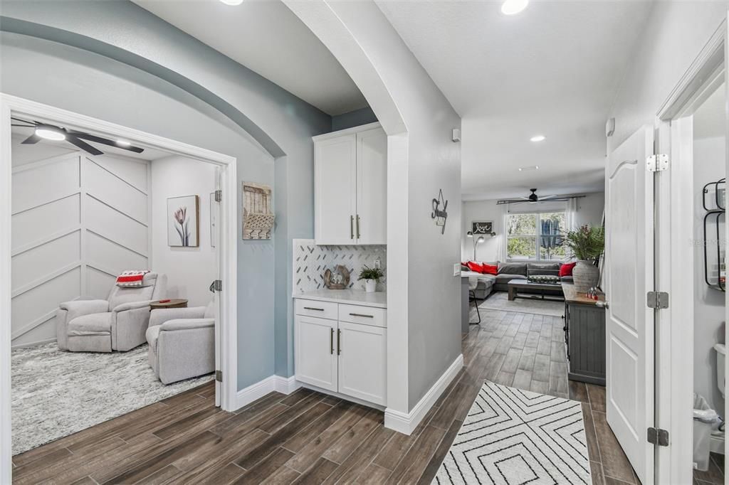 En Venta: $389,000 (3 camas, 2 baños, 2269 Pies cuadrados)