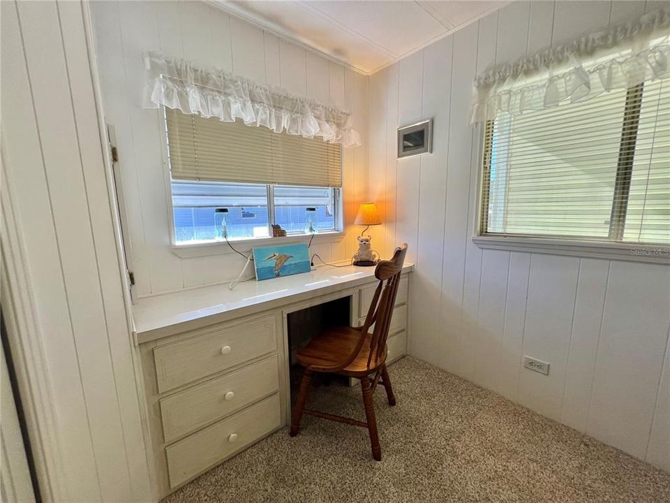 Active With Contract: $124,000 (2 beds, 2 baths, 1332 Square Feet)