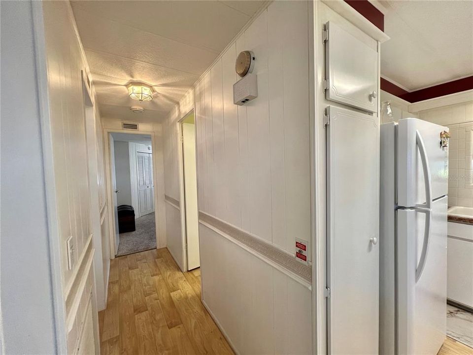 Active With Contract: $124,000 (2 beds, 2 baths, 1332 Square Feet)