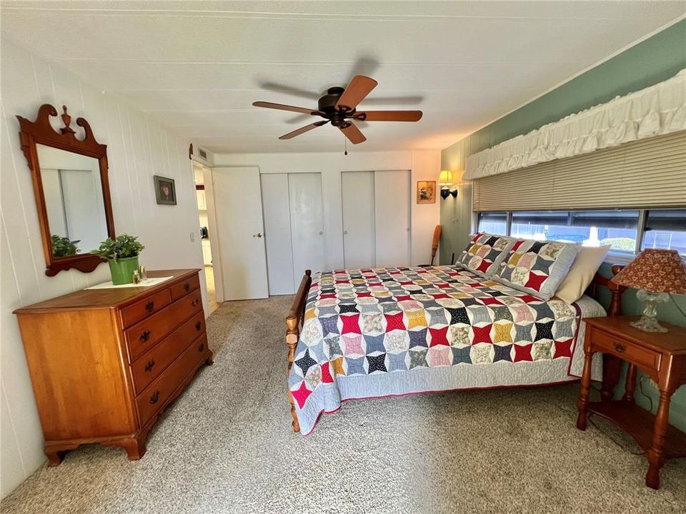 Active With Contract: $124,000 (2 beds, 2 baths, 1332 Square Feet)