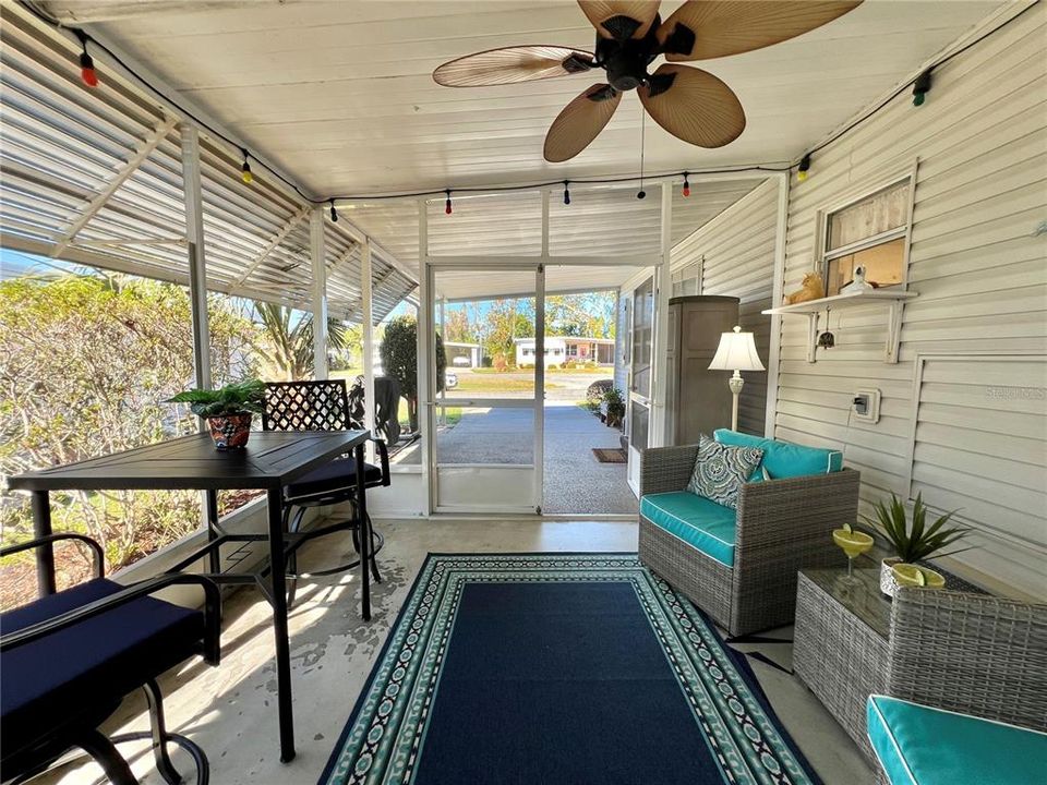 Active With Contract: $124,000 (2 beds, 2 baths, 1332 Square Feet)