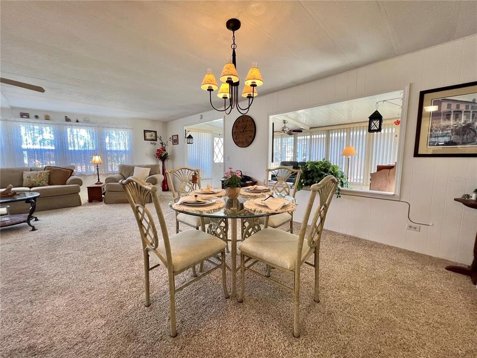 Active With Contract: $124,000 (2 beds, 2 baths, 1332 Square Feet)