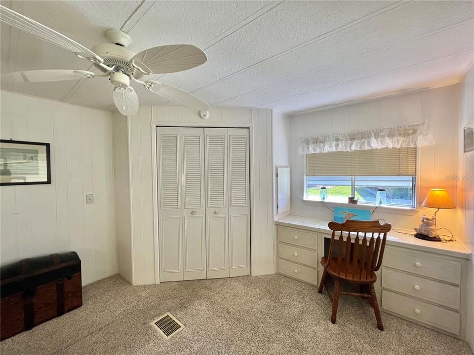 Active With Contract: $124,000 (2 beds, 2 baths, 1332 Square Feet)