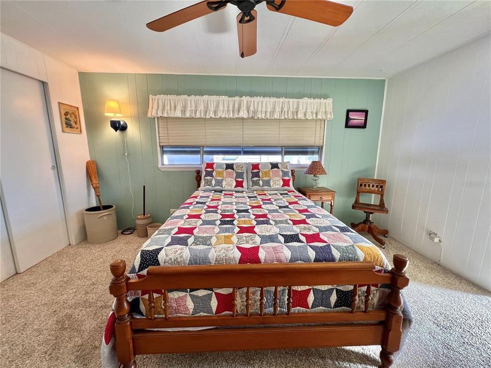 Active With Contract: $124,000 (2 beds, 2 baths, 1332 Square Feet)