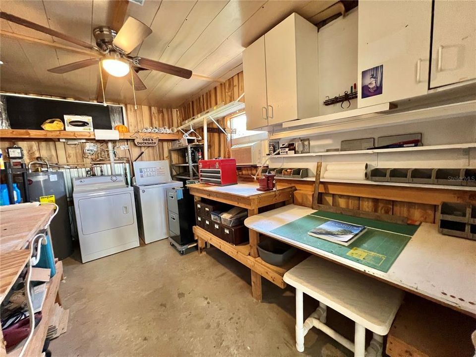 Active With Contract: $124,000 (2 beds, 2 baths, 1332 Square Feet)