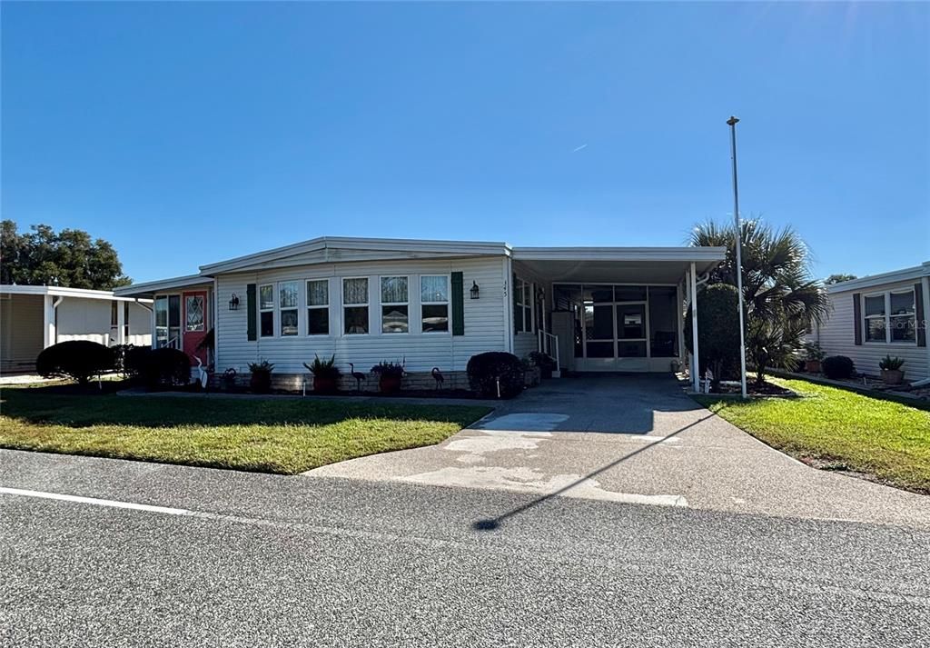 Active With Contract: $124,000 (2 beds, 2 baths, 1332 Square Feet)