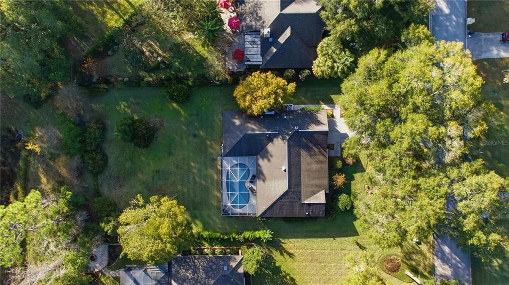 For Sale: $389,900 (3 beds, 2 baths, 2011 Square Feet)