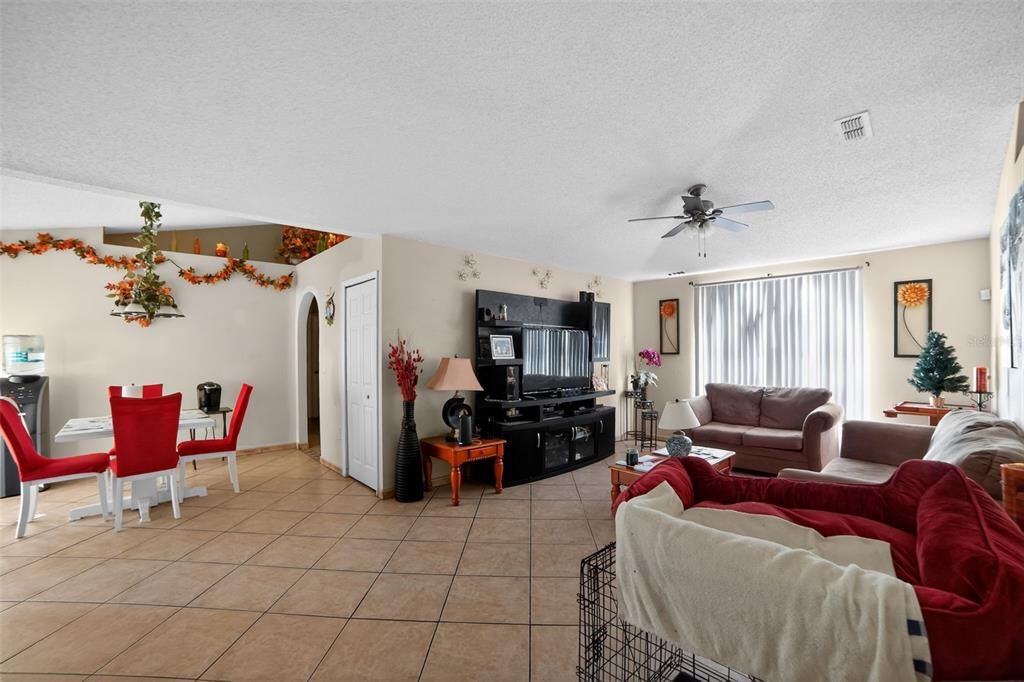 For Sale: $250,000 (4 beds, 2 baths, 2129 Square Feet)