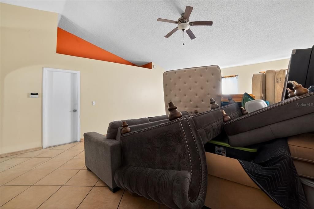 For Sale: $250,000 (4 beds, 2 baths, 2129 Square Feet)