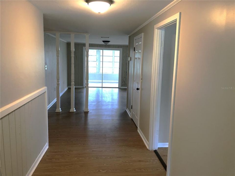 For Rent: $2,200 (4 beds, 3 baths, 1976 Square Feet)