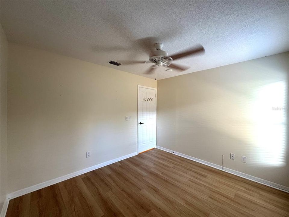 For Rent: $2,999 (3 beds, 2 baths, 1819 Square Feet)