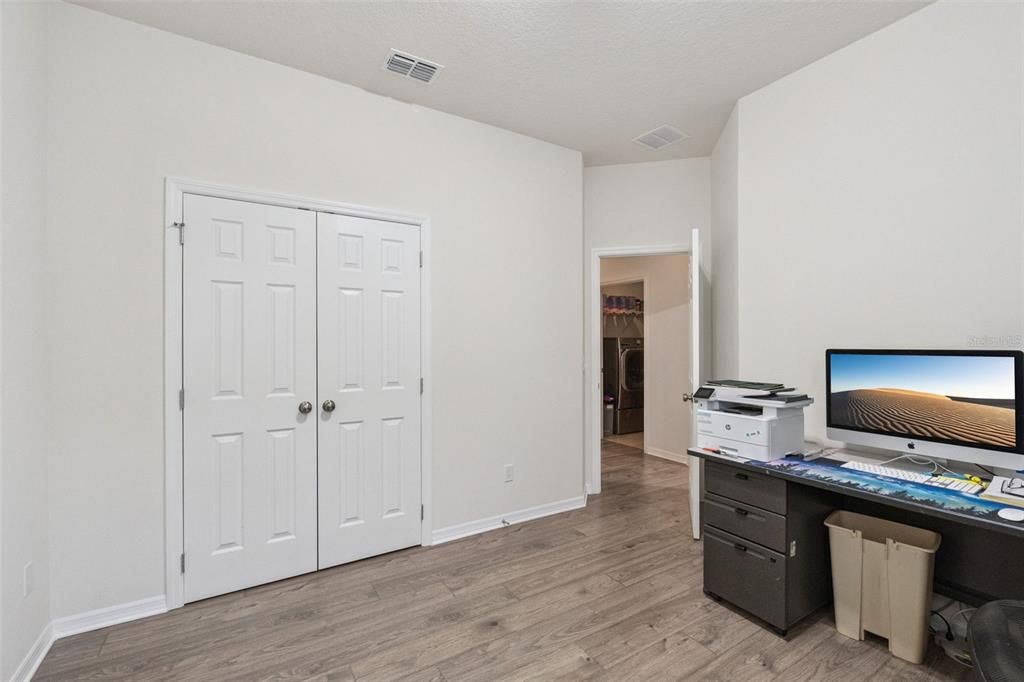 На продажу: $570,000 (4 спален, 3 ванн, 2400 Квадратных фут)