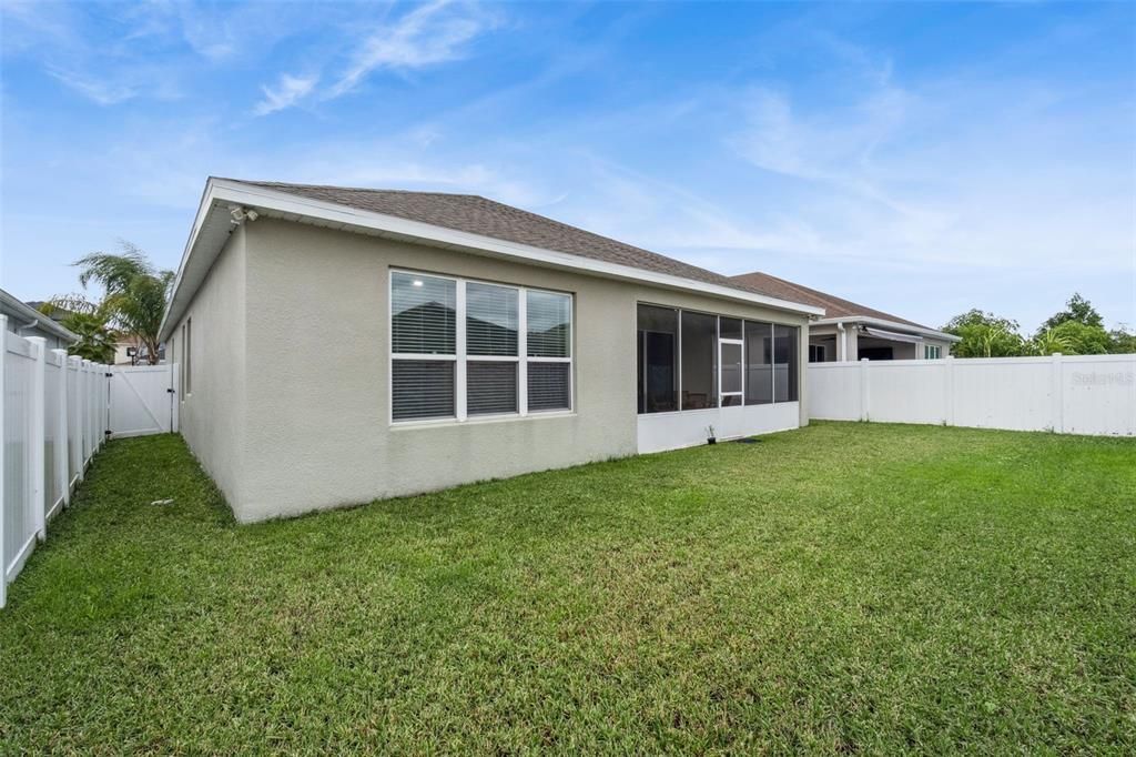 На продажу: $570,000 (4 спален, 3 ванн, 2400 Квадратных фут)