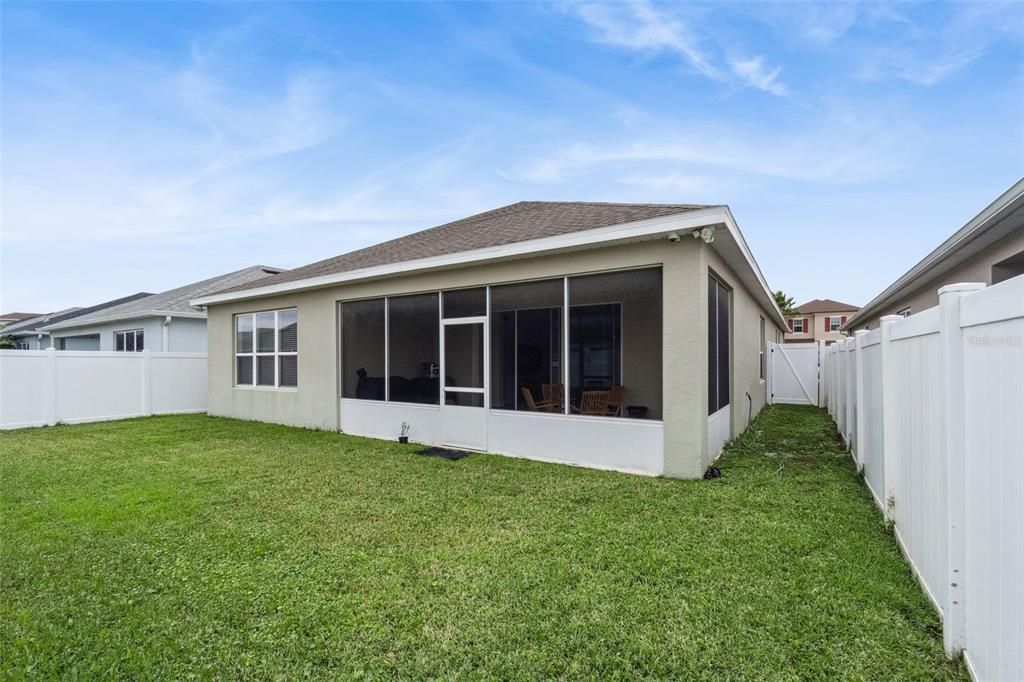 На продажу: $570,000 (4 спален, 3 ванн, 2400 Квадратных фут)