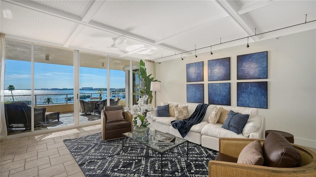 На продажу: $1,595,000 (3 спален, 3 ванн, 2550 Квадратных фут)