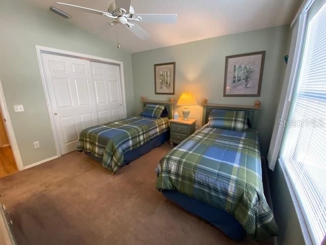 For Sale: $311,900 (2 beds, 2 baths, 1156 Square Feet)