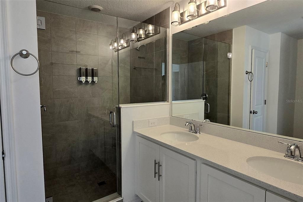 待售: $348,900 (3 贝兹, 2 浴室, 1622 平方英尺)